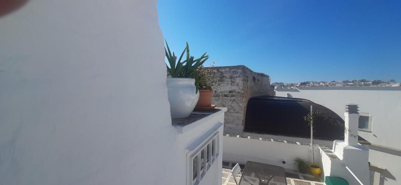Dimora Lavinia Casa Vacanze Centro Storico Ostuni Eksteriør billede